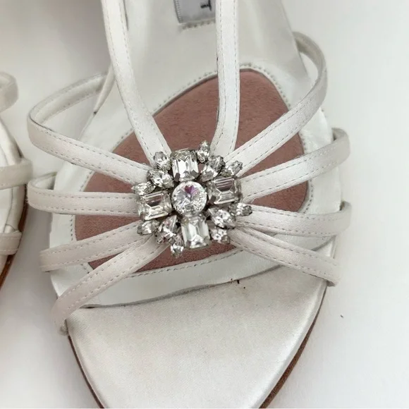 NEW! Filippa Scott Lori Wedding shoe heels 39 8.5 satin ivory crystal - Picture 2 of 10